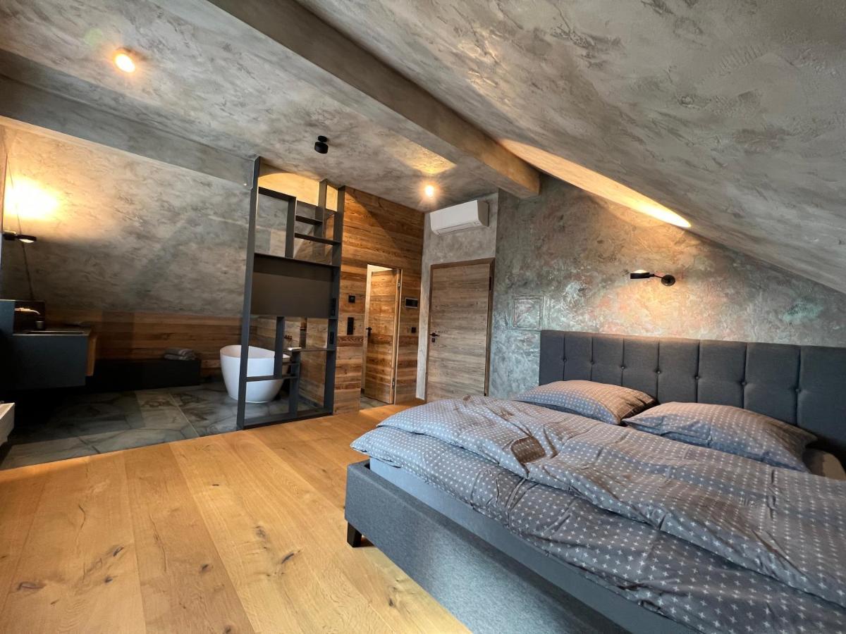 Appartement Der Extraklasse Mit Whirlpool Roding Εξωτερικό φωτογραφία